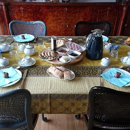 L'atelier Des Sens לינה וארוחת בוקר